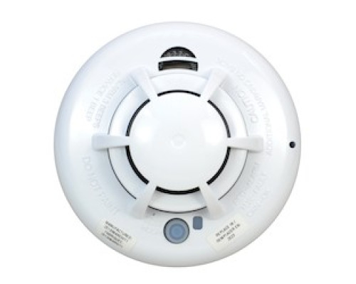 2GIG TECHNOLOGIES  2GIG-SMKT8-345               Smoke, Heat, and Freeze Detector, Wireless, White, 345MHZ RF 3 AAA E92 Batteries