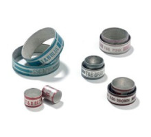 THOMAS & BETTS  GSC840NP               Two Piece Outer Sleeve Connector For Round Range, Length 11.2mm, Inner Diameter .840 Inches/21.34mm, Outer Diameter .920 Inches/23.37mm, Color Silver, Copper Alloy, Nickel Plated