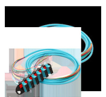 CORNING CCH-CP12-E7-P03SH        Closet Connector Housing CCH Panel, pigtailed, SC ConnectorsDuplex, 12 F, 50 um multimode OM4