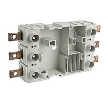 ABB  KT5PFEF   3 pole extended front terminal plug in kit for use on T5 fixed circuit breakers