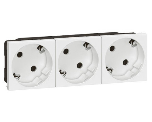 Triple block of sockets 2k+3, 135x45 mm, white (147106 WT)