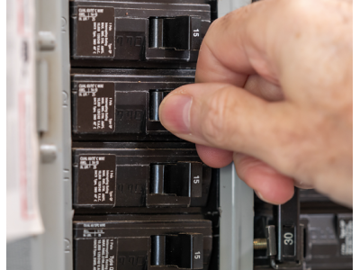 Which Automatic Circuit Breakers to Install in Your Apartment