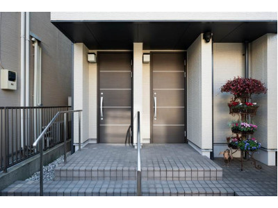 Where to Install Security Cameras: Entrances, Parking Areas, and Interior Routes
