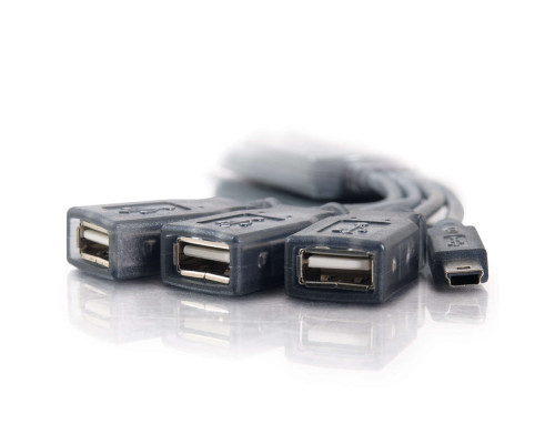 7-Port USB-A Hub with 5V 3A Power Supply