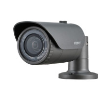 Hanwha Vision HCO-7020RA 2560 x 1440 QHD Analog IR Outdoor Bullet Camera, 4mm Lens