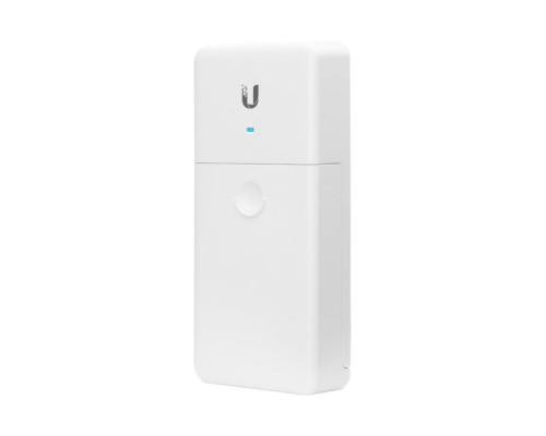 Ubiquiti N-SW Ubiquiti Networks NanoSwitch Outdoor 4-Port PoE Passthrough Switch