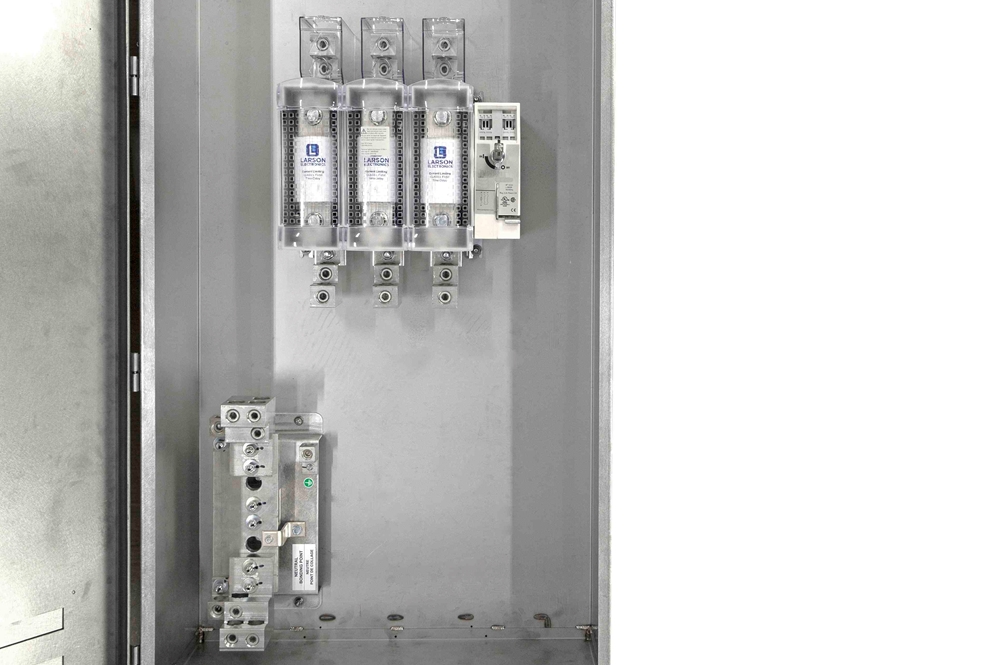 200A Fused Disconnect Switch, 4160V (5kV Class), Wall Mount, NEMA 1